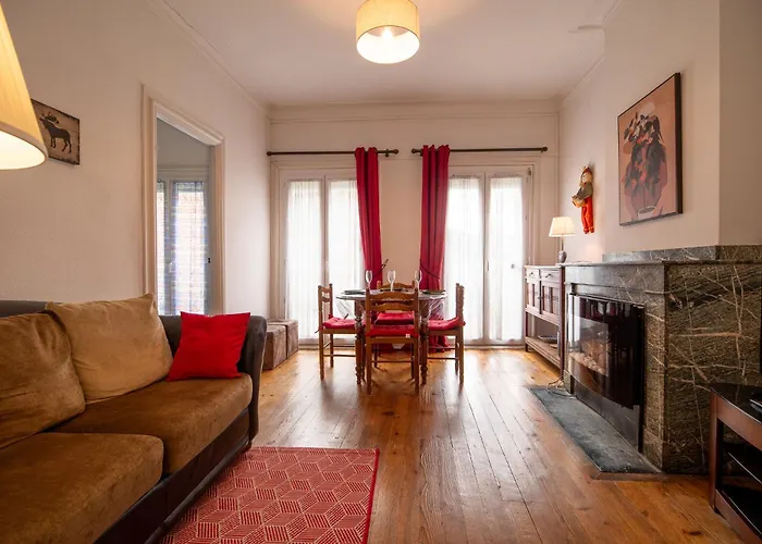 Joli T2 De Bigorre Centre アパート *